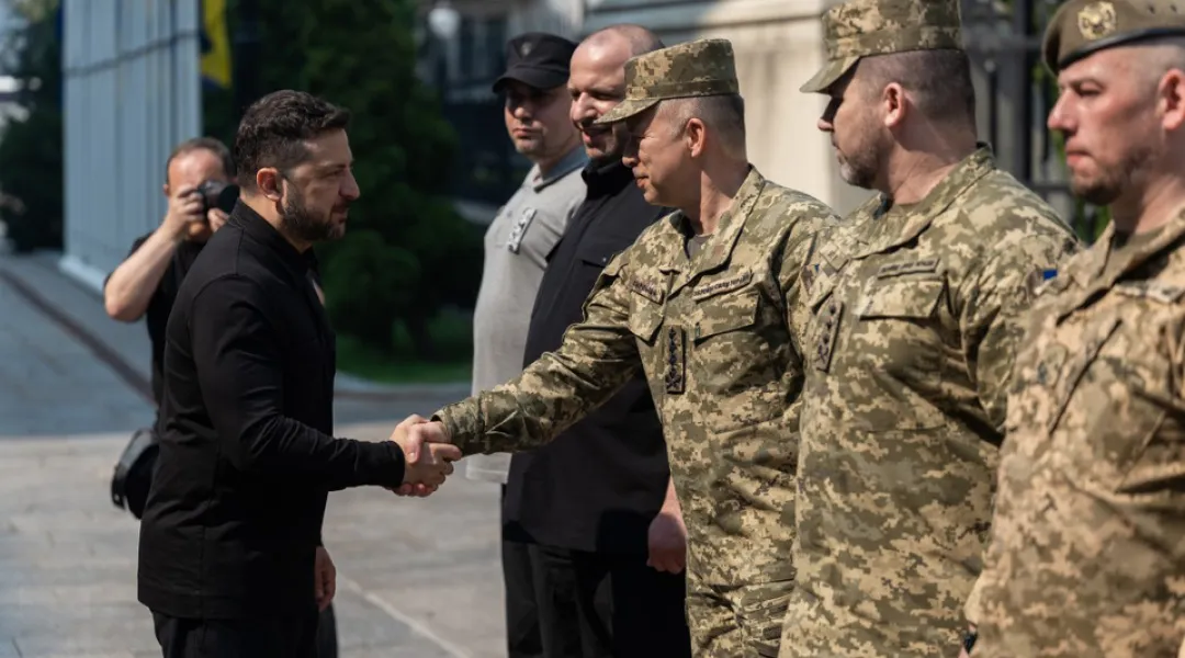 VIDEO: Zelenskyy Honors Army Aviation Soldiers