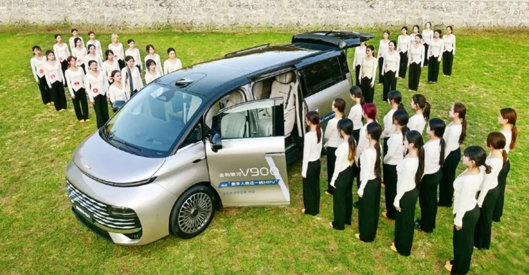 Мінівен Geely встановив рекорд Гіннеса як наймісткіший легковик у світі