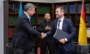 Гройсман вимагає у Зеленського негайно внести кандидатуру прем’єра