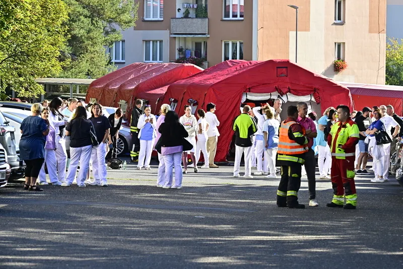В Чехии из-за угрозы взрыва эвакуировали 240 человек из больницы