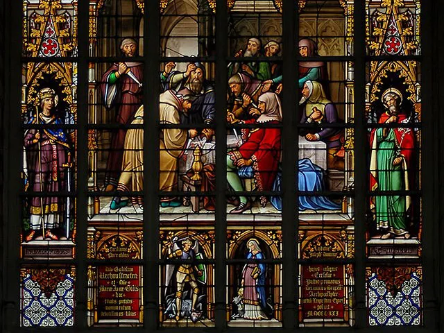 У Брюсселі демонтували вітраж у соборі із антисемітським сюжетом