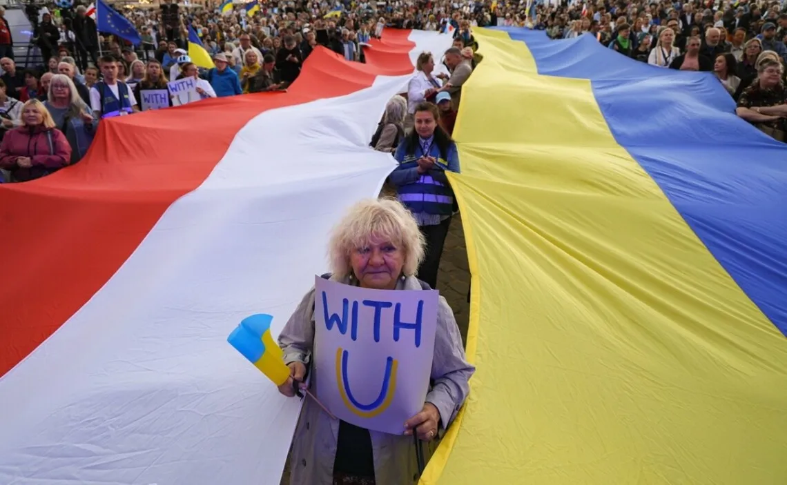 В Польше резко сократилось число украинцев, пользующихся временной защитой