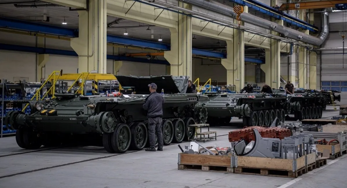 Болгарія могла передати Україні танки Т-72 та САУ — Defense Express