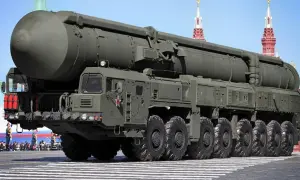 Опубликованы спутниковые снимки горящего штаба Черноморского флота россии