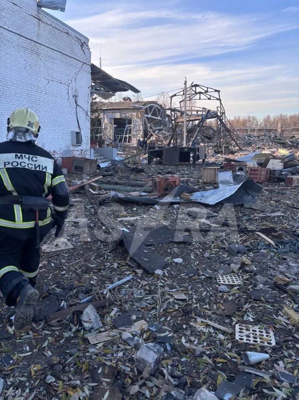 На заводі «Пластмасс» у російському Копейську кількість загиблих зросла до 13 осіб На заводі «Пластмасс» у російському Копейську кількість загиблих зросла до 13 осіб
