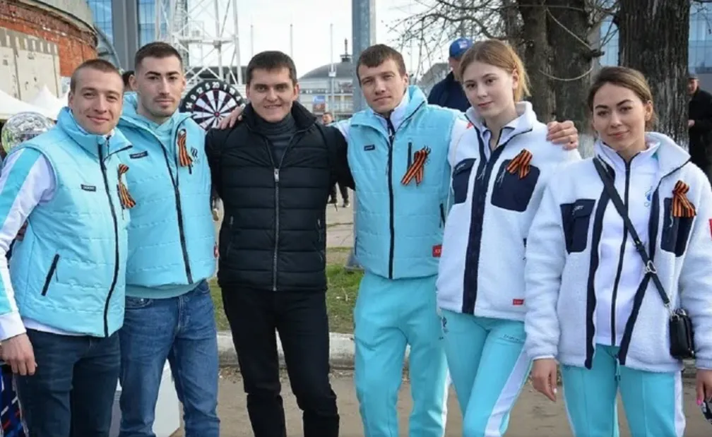 Російські лижні акробати, які підтримують агресію рф, втратили шанс на Олімпіаду