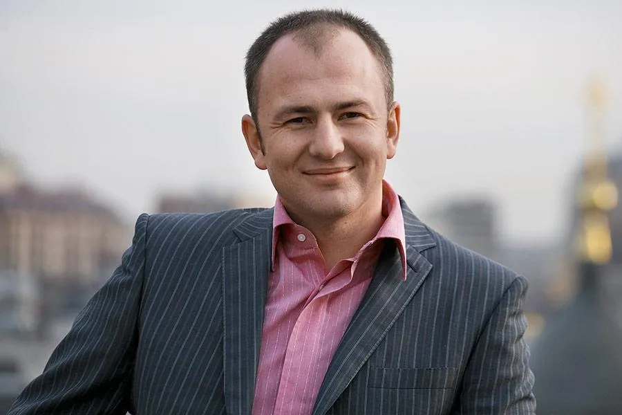 Мільярдер Мельниченко виділив $417 млн на школу Путіна