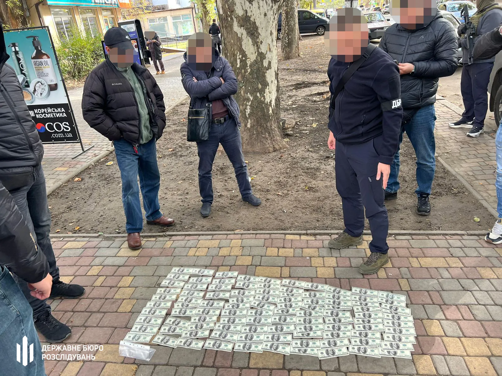 На Одещині затримали правоохоронця за спробу незаконного перевезення чоловіка до Молдови