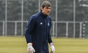 Фото: Анджеліна Джолі підтримала 14-річну українку, яка постраждала під час атаки рф