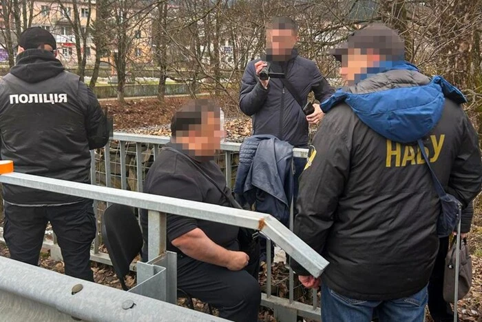 НАБУ та САП затримали суддю Воловецького райсуду за хабар у $1300