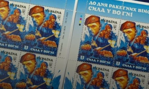 Легендарна американська співачка записала щемливу пісню про Маріуполь