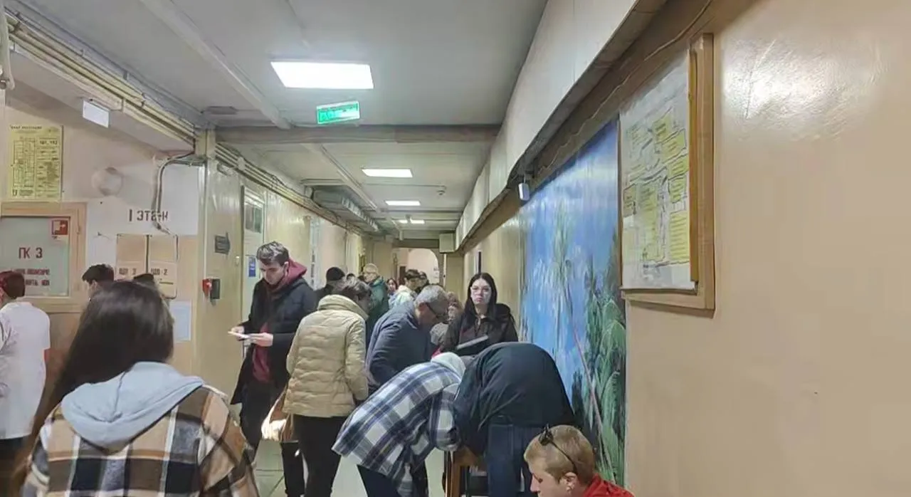 На ТОТ погіршується медицина: у Бердянську черги з ранку, на Луганщині бракує лікарів