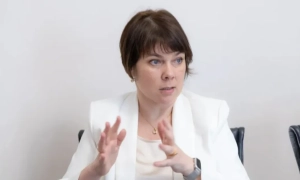 Зеленський 1 грудня поїде до Парижа на зустріч із Макроном