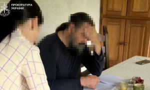 Пам’ятник Пушкіну в Одесі закрили дерев’яними плитами