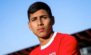 Відео: Віда на святкуванні у Загребі мало не впав з автобуса