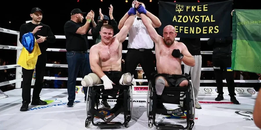 У Києві відбувся історичний боксерський поєдинок ветеранів на кріслах колісних У Києві відбувся історичний боксерський поєдинок ветеранів на кріслах колісних