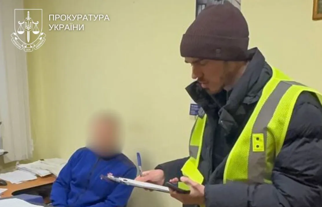 У Києві викрили посадовця КП за вимагання $3000 за оренду приміщення