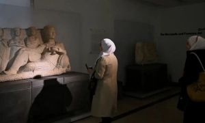 У величезний особняк: рідкісний скелет тиранозавра продадуть на аукціоні