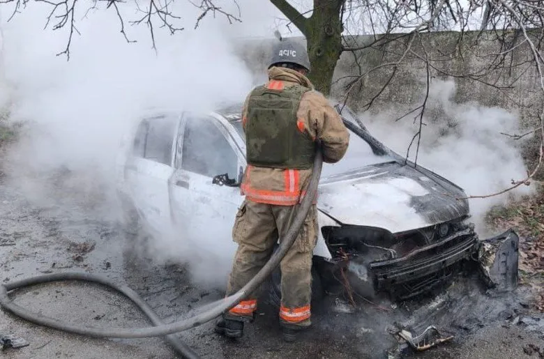 Росія обстріляла три райони Дніпропетровщини