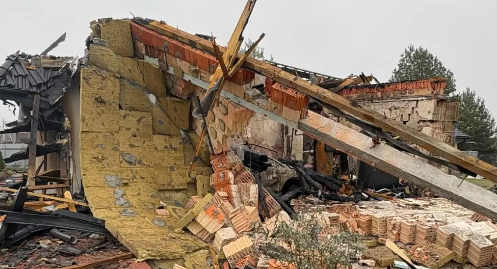 Українка знайшла кішку живою через дев’ять днів після удару російського дрона