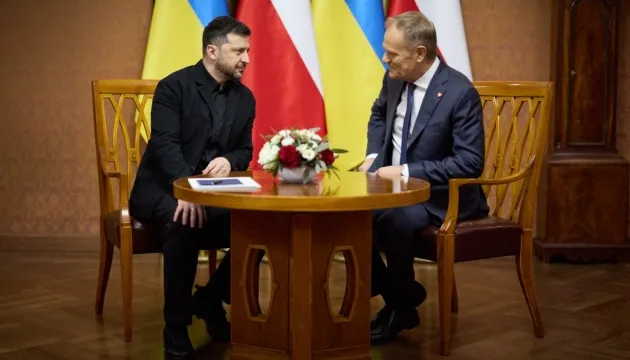 Zełenski i Tusk rozpoczęli negocjacje w Polsce