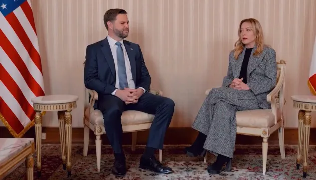 Відео: прем’єрка Італії зустрілася з Венсом перед церемонією відкриття зимової Олімпіади