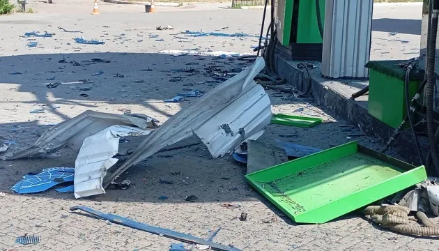 Russians struck a gas station in Sumy with a drone: three people were injured