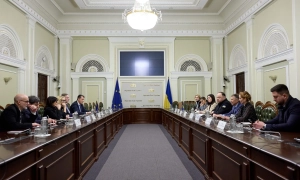 У Вишгороді понад 9 тис. родин четверту добу без світла після російської атаки