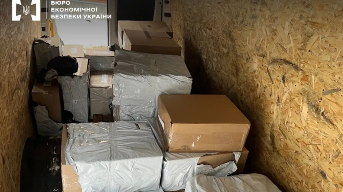 У Києві та області викрили схему незаконного продажу контрафактних сигарет