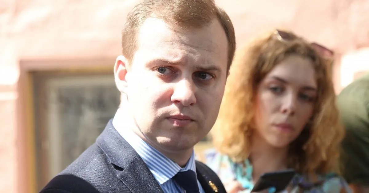 Синюк заперечує причетність до «зливів» у справі Міндіча