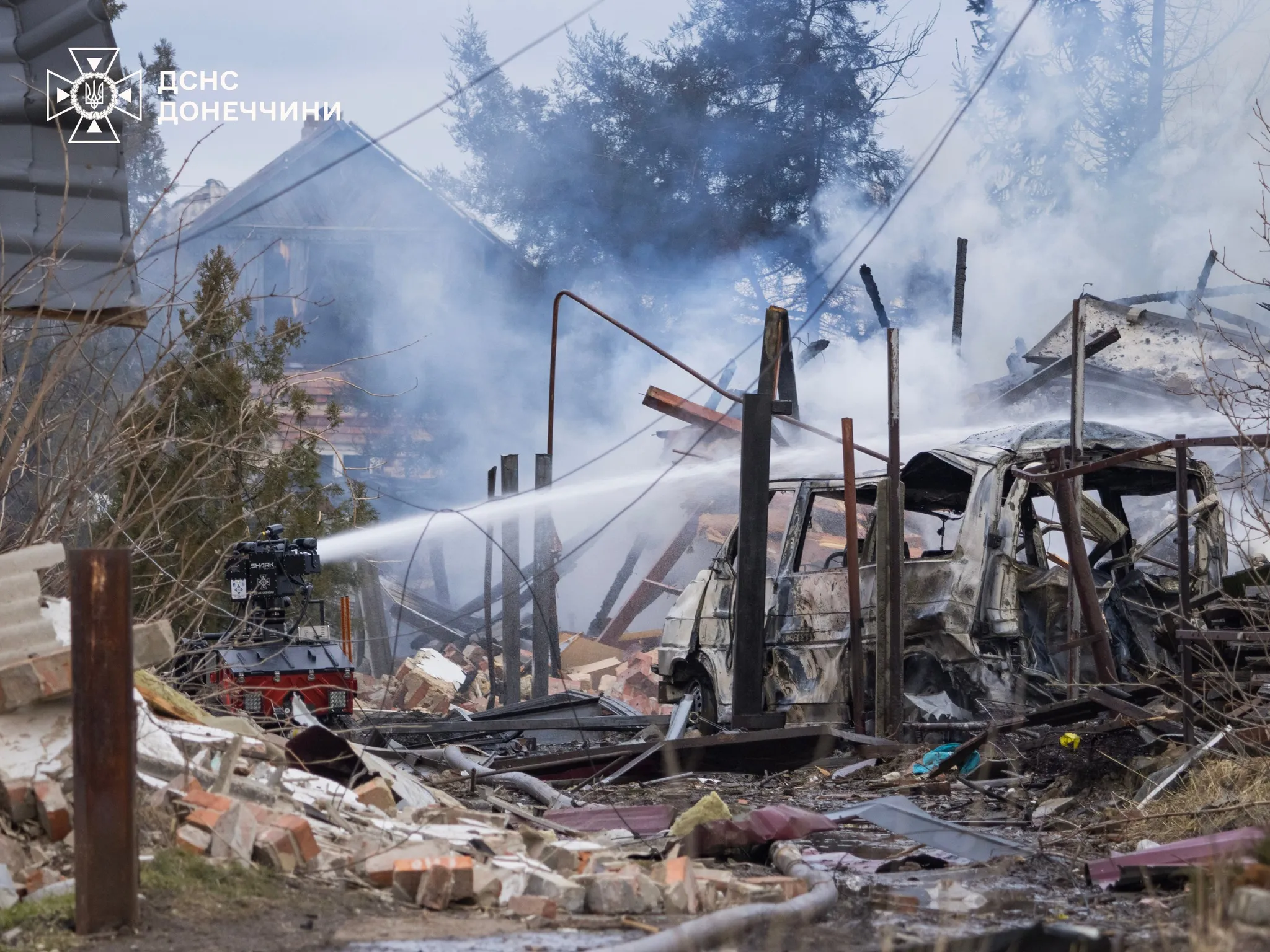 У Слов’янську пожежу після обстрілу гасили наземним роботом Colossus