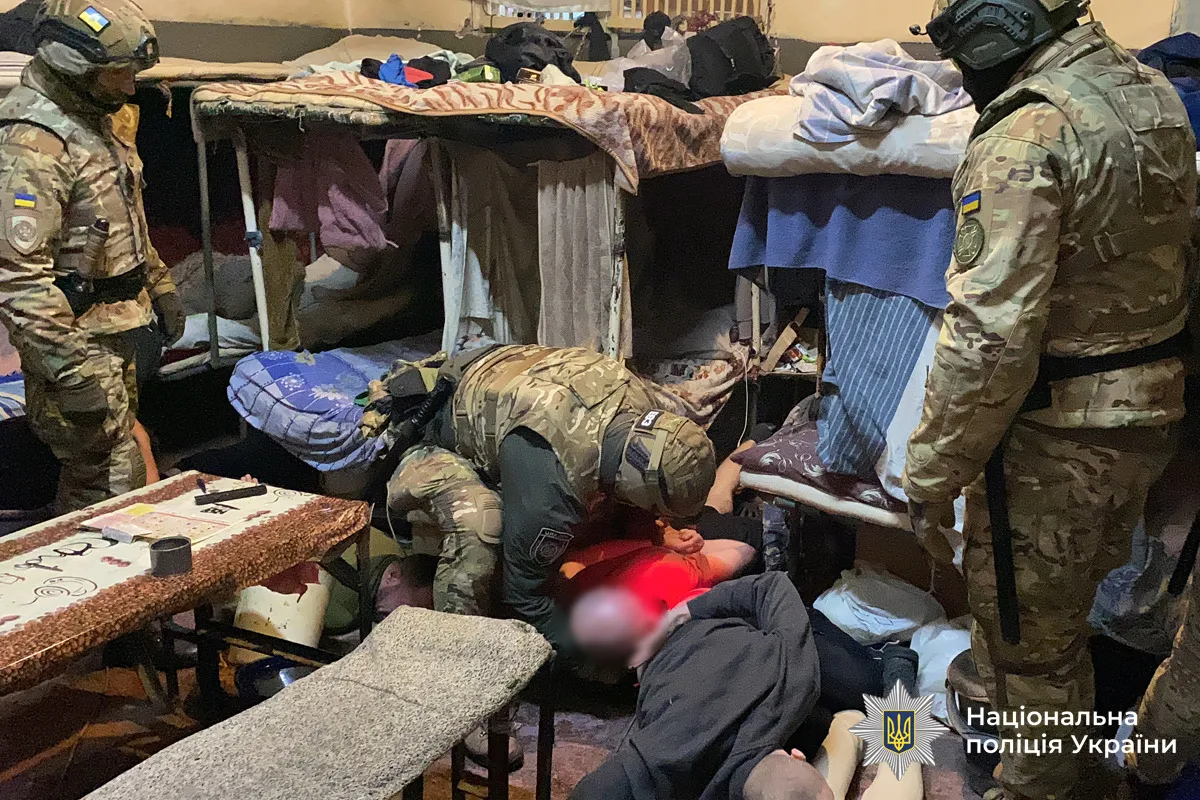 Шахраї з колонії виманили понад пів мільйона грн під виглядом банку — поліція