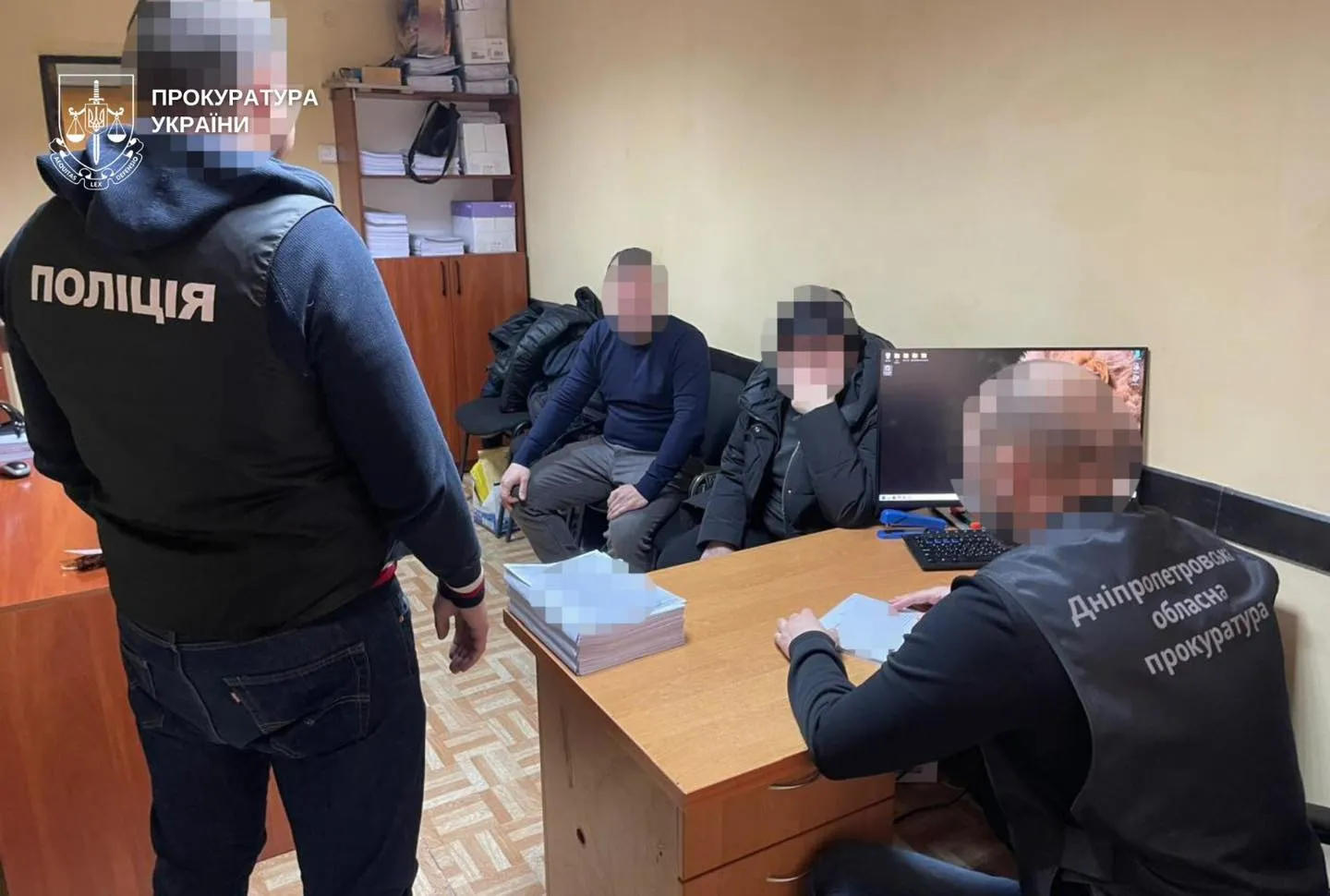 У Дніпрі судитимуть посадовців за розкрадання понад 14 млн грн на утепленні шкіл