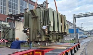 В Україну доставили трансформатор із німецької теплоелектростанції