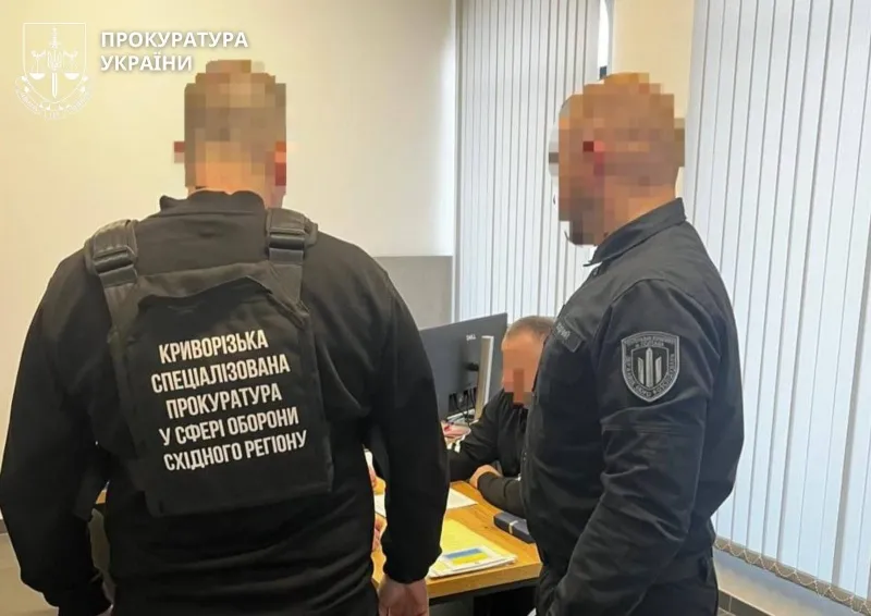 В подразделении НГУ в Днепропетровской области раскрыли схему фиктивных боевых вылетов на сумму 12 млн грн