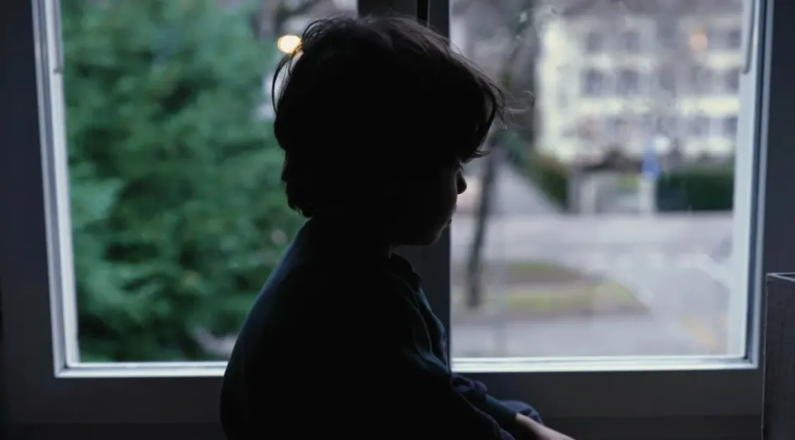 У Івано-Франківській області батько катував прийомних дітей