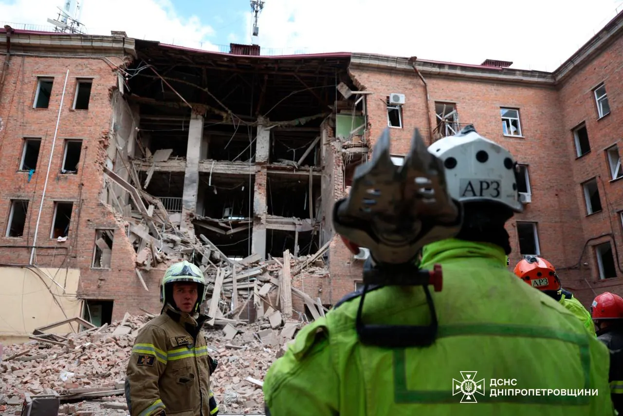 Кількість поранених у Дніпрі після удару рф зросла до 46