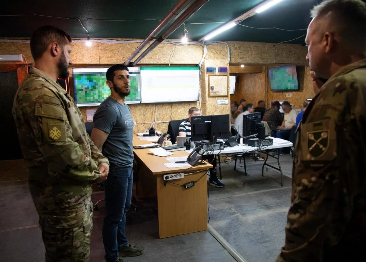 Сирський відвідав «Хартію»: на Південно-Слобожанському напрямку за пів місяця понад 150 атак рф