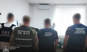 Невідомий у Житомирі кинув гранату у натовп, є постраждалі