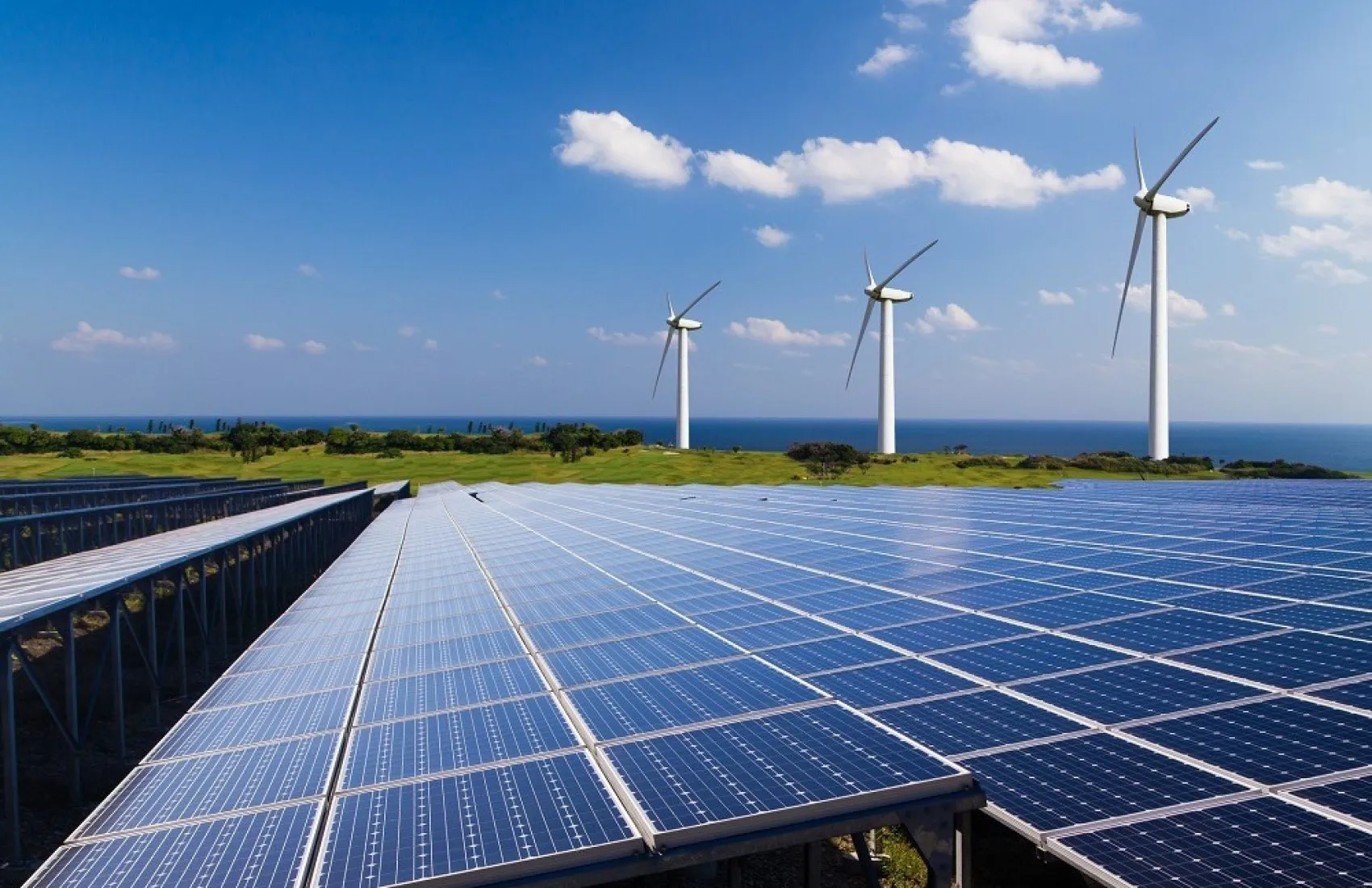 Ukrainians have signed more than 1,300 contracts to sell electricity they generate themselves