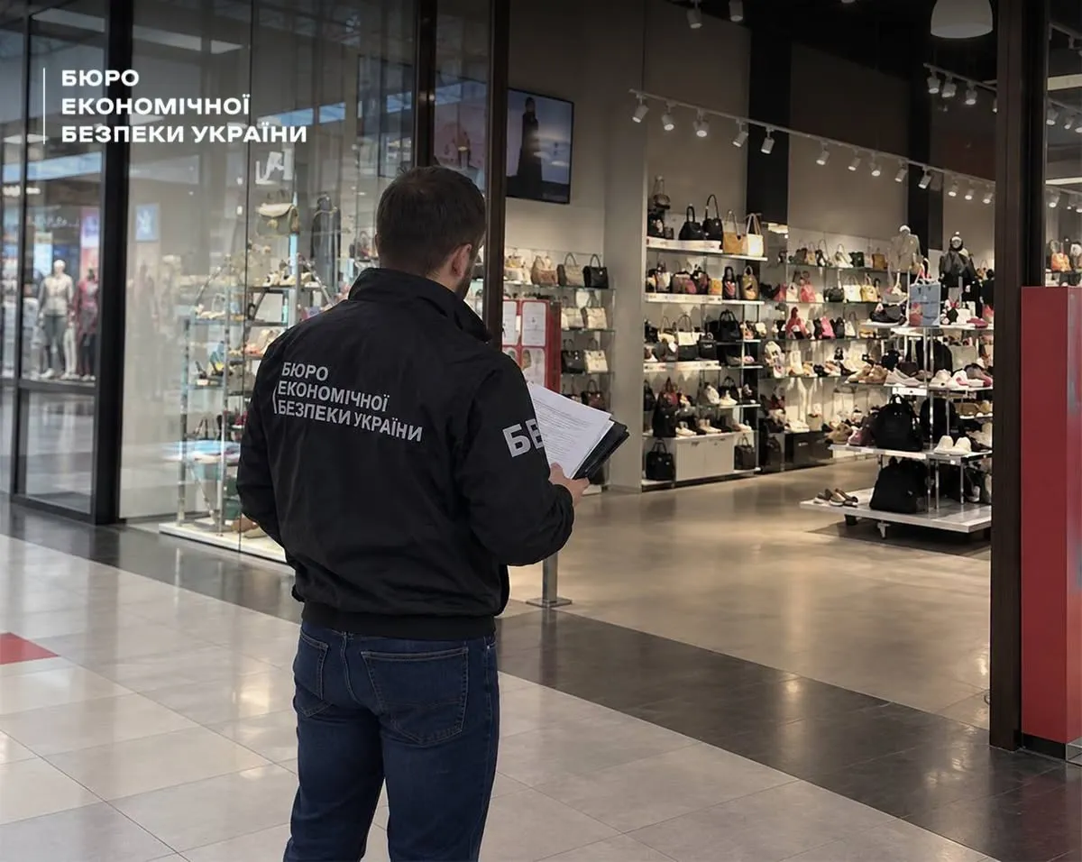 The owner of a shoe store chain in the Lviv region reimbursed 10.5 million hryvnias in VAT