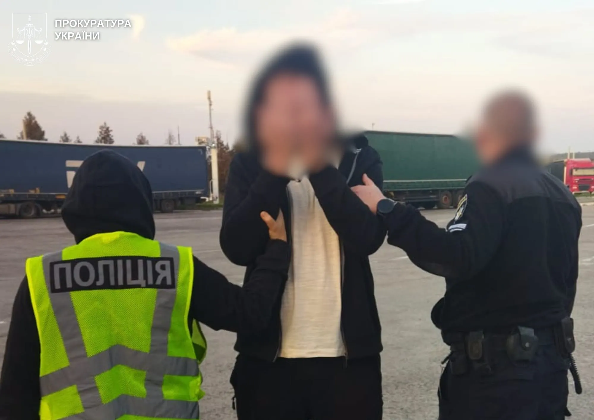 Из Германии экстрадировали жителя Житомира, подозреваемого в сбыте метадона в тюрьме
