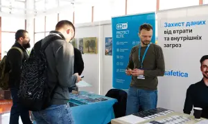 У Харкові під ворожий удар потрапив супермаркет 