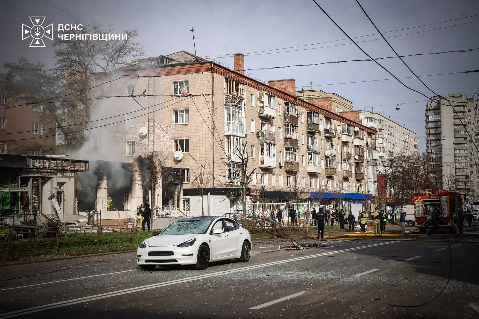 Video: Russia killed two girls in Chernihiv, and a father cries out in despair beside his dead daughter