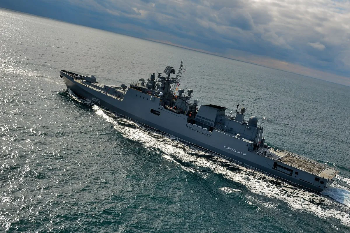 СБУ уразила російський фрегат «Адмірал Ессен» у порту Новоросійська