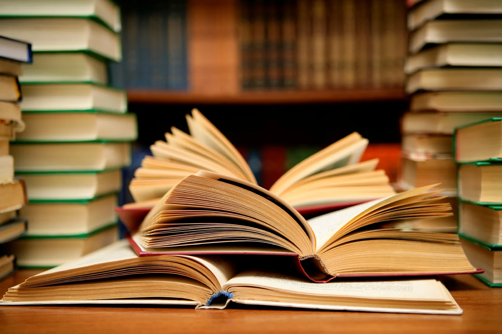 ВВС оголосила довгі списки претендентів на Книгу року