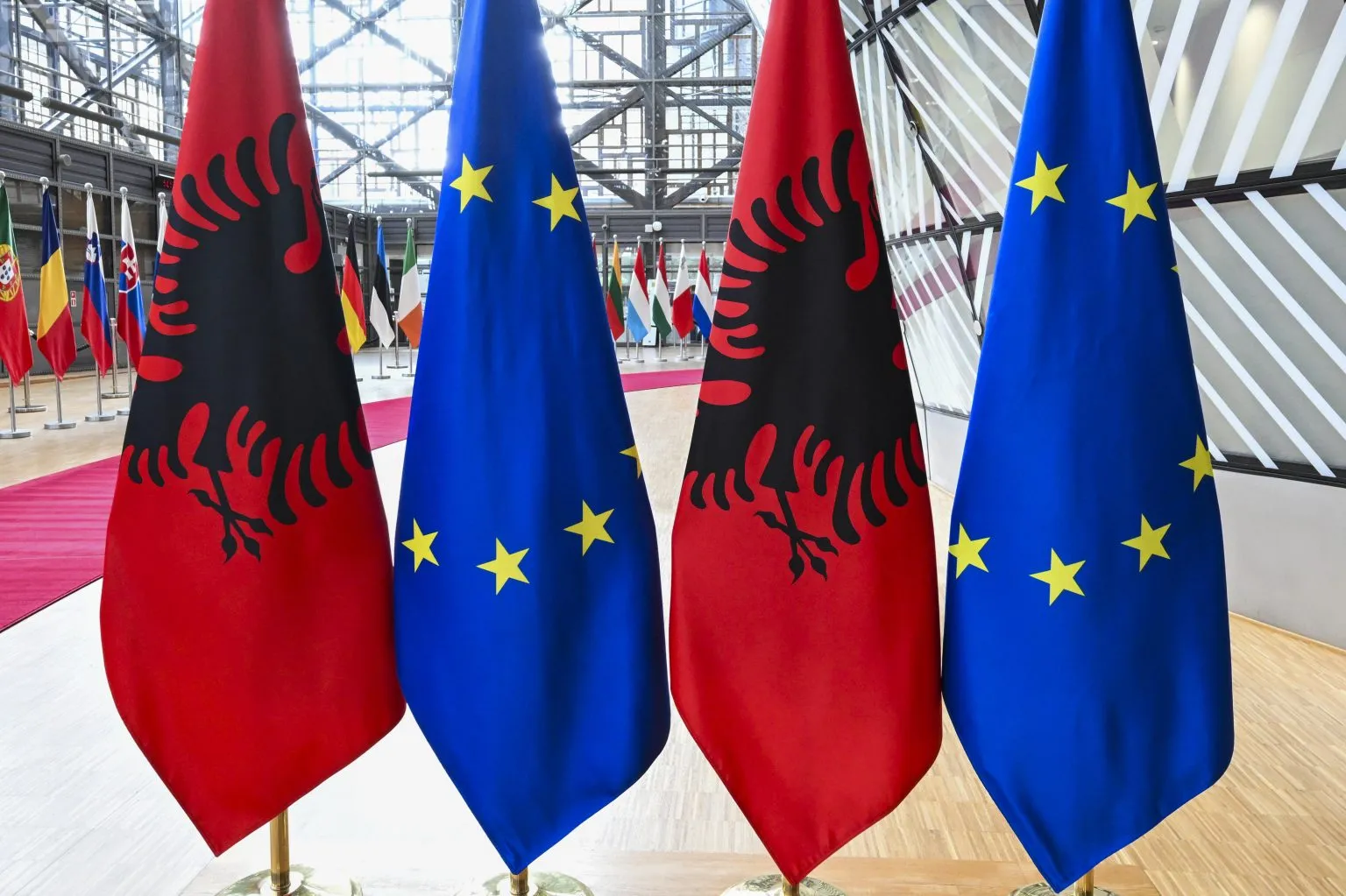 Албанія відкрила останній кластер у переговорах про вступ до ЄС