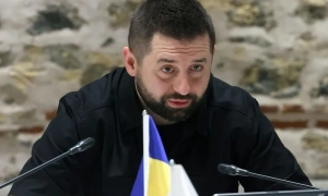 Зеленський 1 грудня поїде до Парижа на зустріч із Макроном