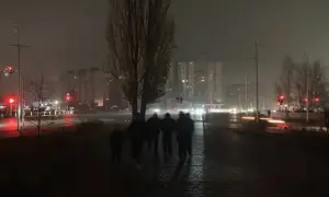 Ракетные атаки не помеха: в Киев прибыл министр иностранных дел Греции