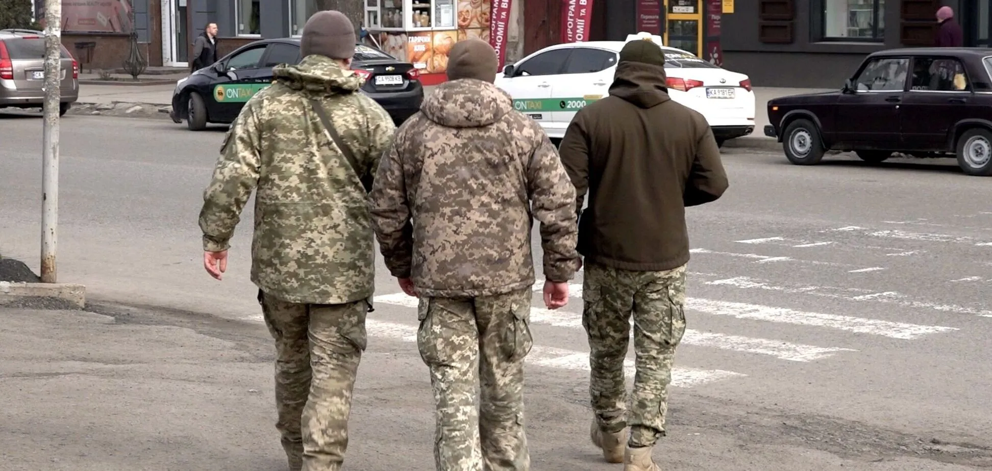 На Кіровоградщині чоловік підрізав авто ТЦК і погрожував підпалом